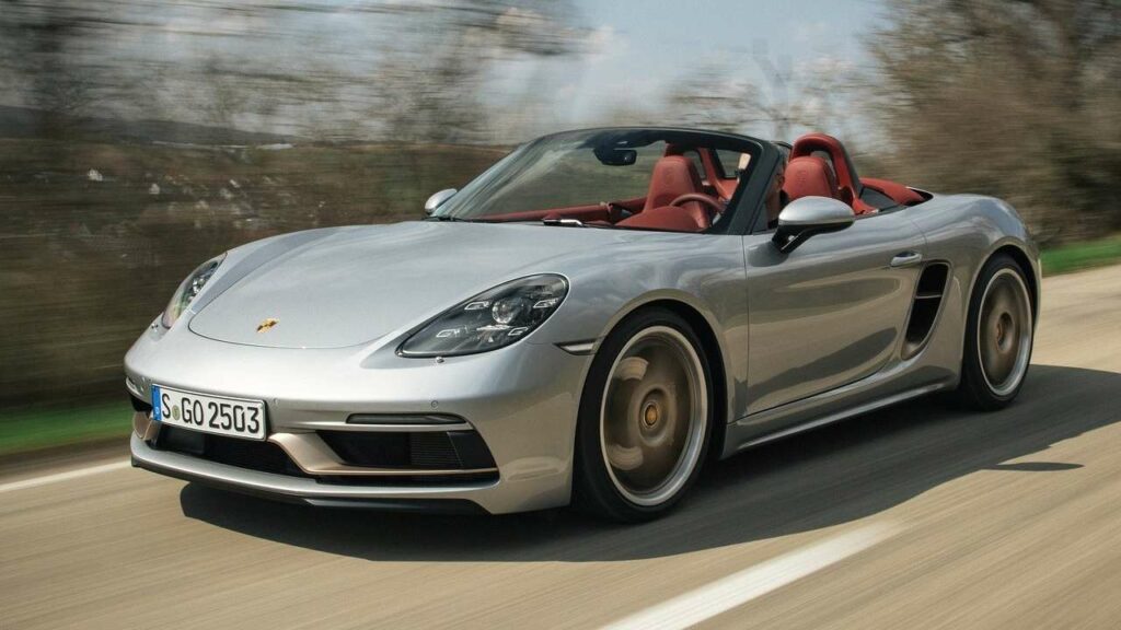 Porsche-Boxster-2021-screw-suspension