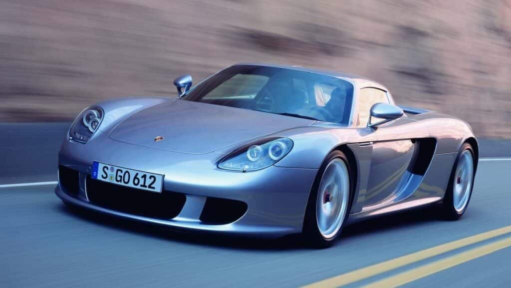 Porsche-Carrera-GT-2003-corrosion