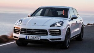 Porsche-Cayenne-2017-steering-column