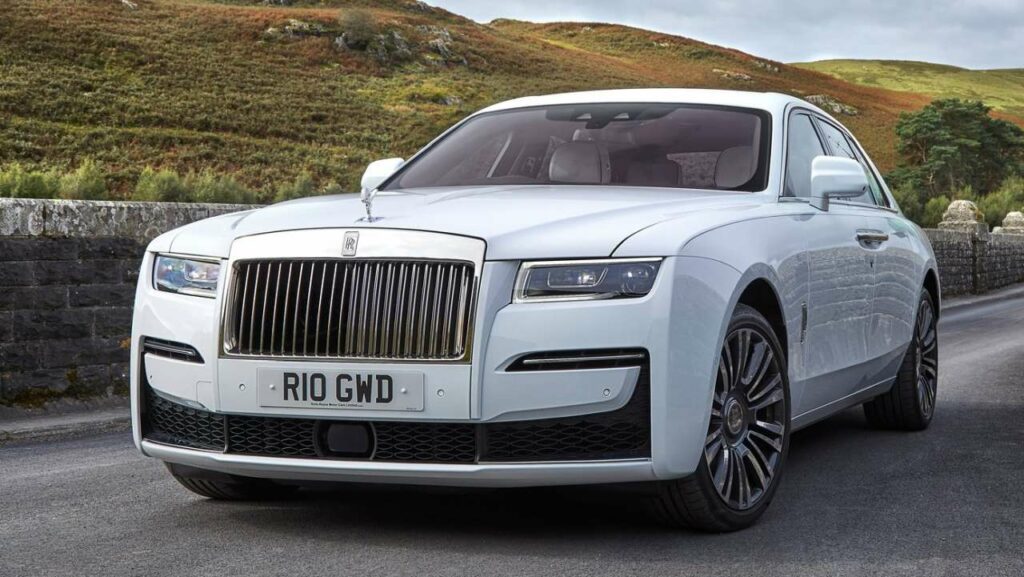 Rolls-Royce-Ghost-2022-instrument-unit