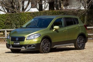Suzuki-SX4-S-Cross-2015