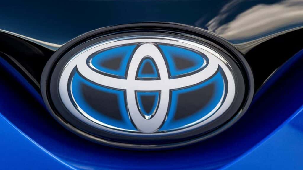 Toyota-Auris-C-HR-Corolla-fuel-pump-fire-kba