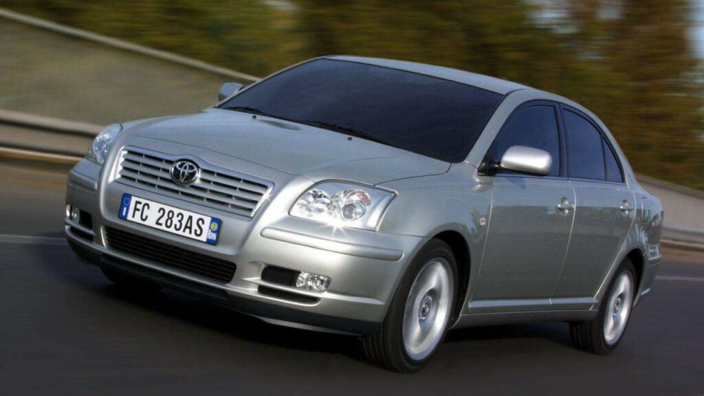 Toyota-Avensis-2003-airbag-inflator