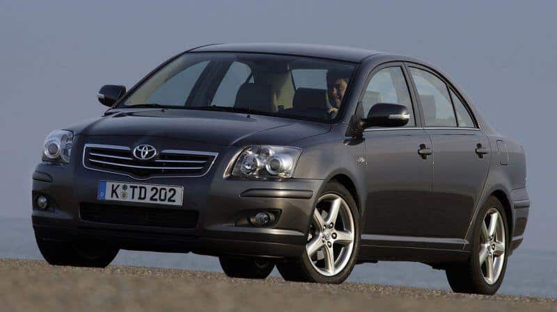 Toyota-Avensis-recall-airbag