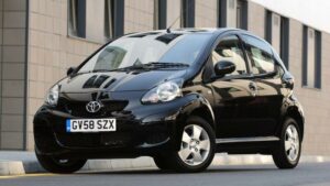 Toyota-Aygo-2009-recall-door-glass