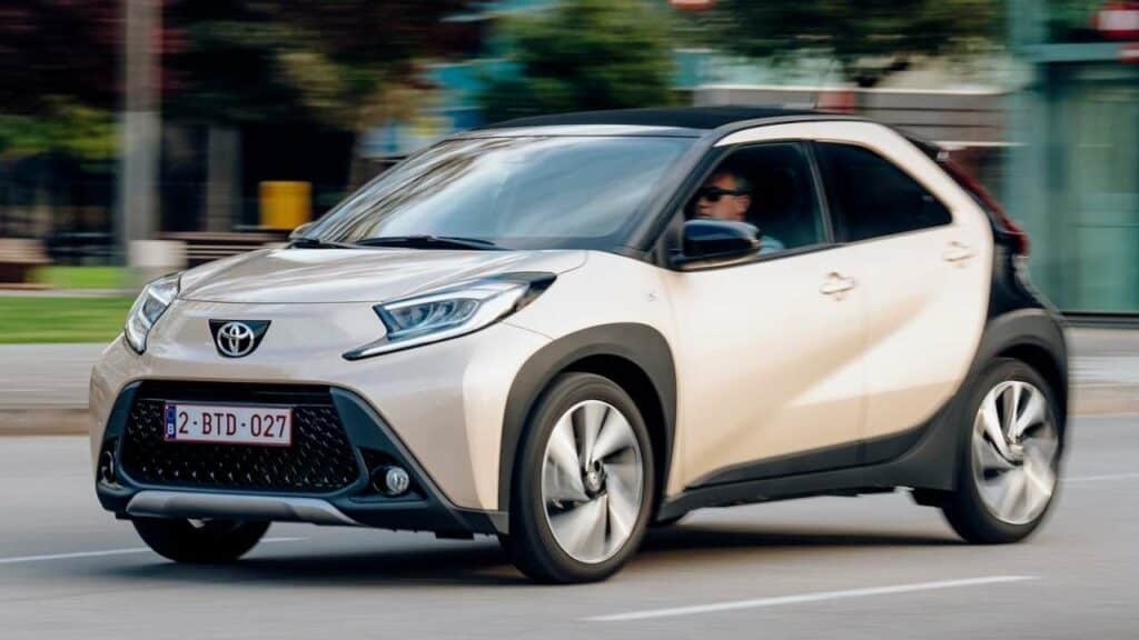 Toyota-Aygo-X-2022-brake-pedal