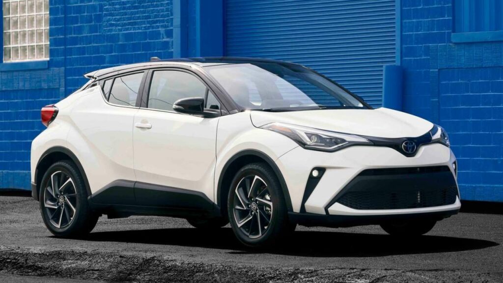 Toyota-C-HR-2022-e-call