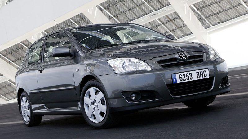 Toyota-Corolla-2004-recall-airbag-1