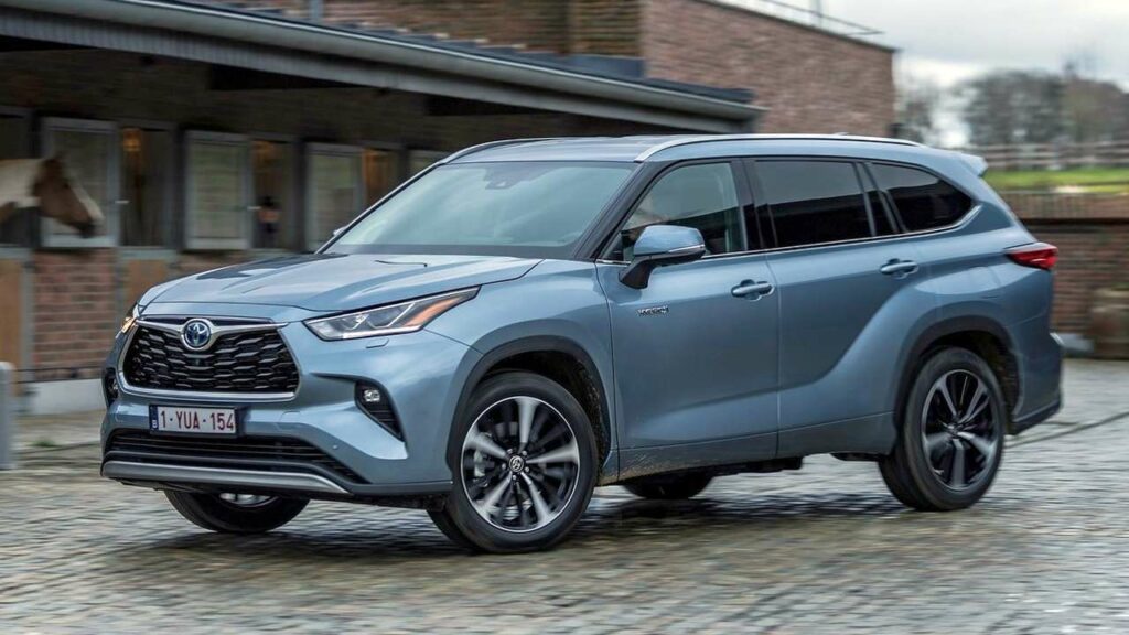 Toyota-Highlander-2023-e-call