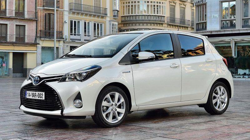 Toyota-Yaris-2015-recall-airbag-wire