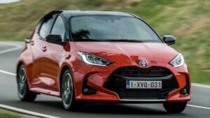 Toyota-Yaris-2020-brake-assistance