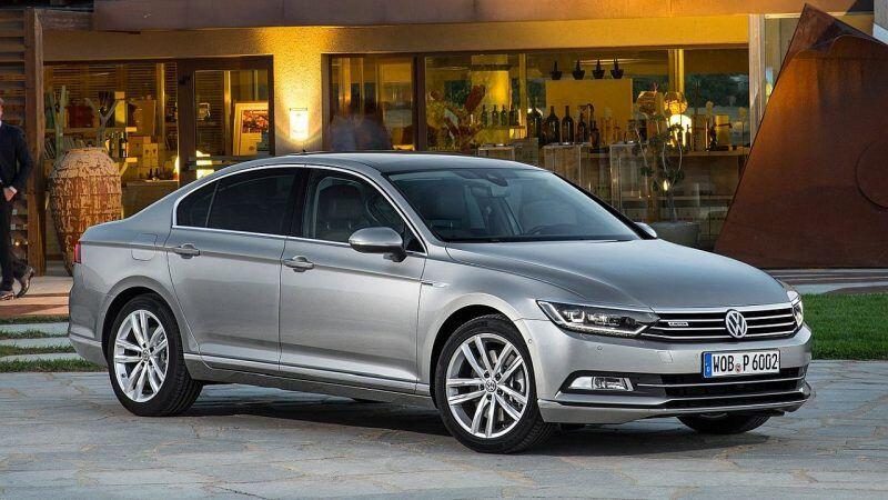 Volkswagen-Passat-2015-recall-sunroof