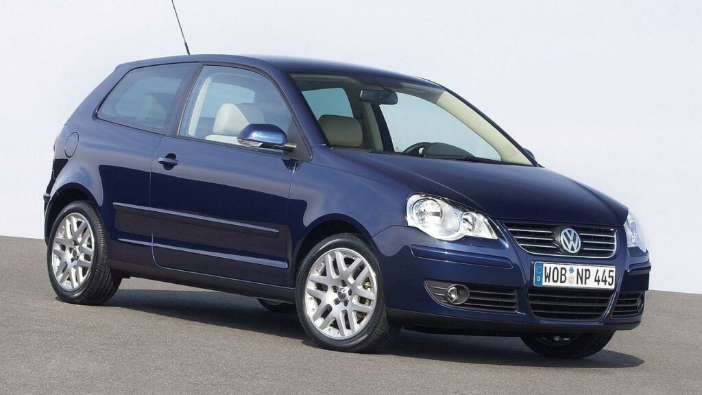 Volkswagen-Polo-2006-airbag