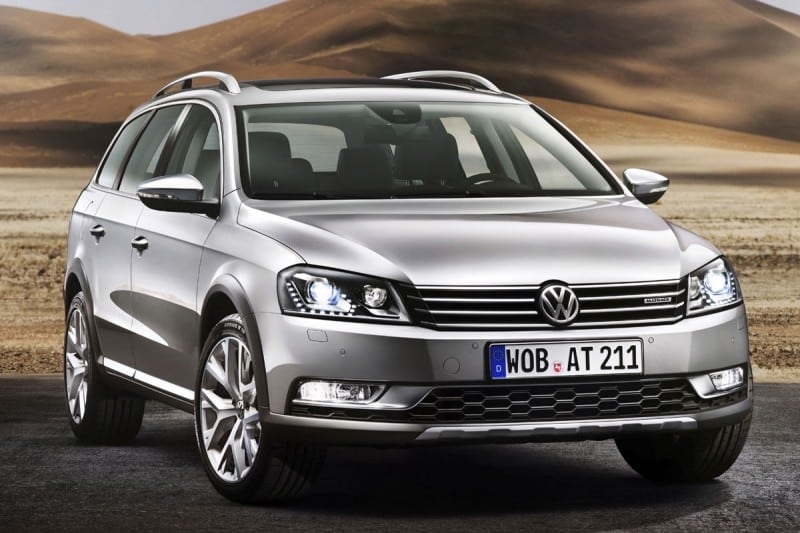 Volkswagen_Passat_2014