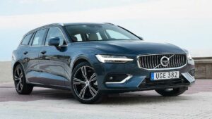 Volvo-V60-2020-srs