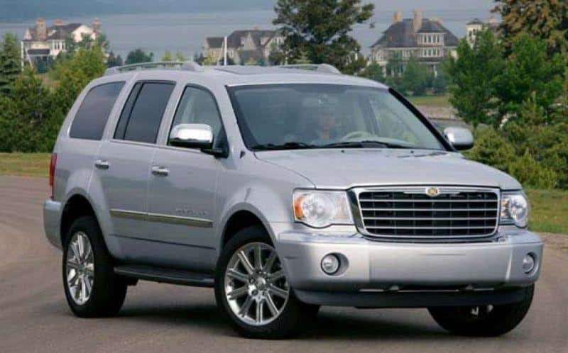 chrysler-aspen-2010
