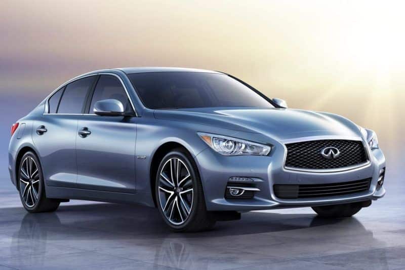 infiniti-q50-2014-recall-svolavaci-akce