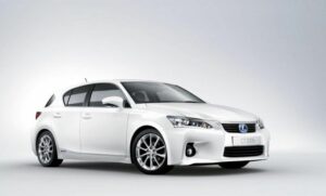 lexus-ct200h-2015
