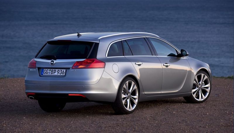 opel-insignia-combi-2009-recall