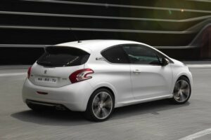 peugeot-208-2016-recall