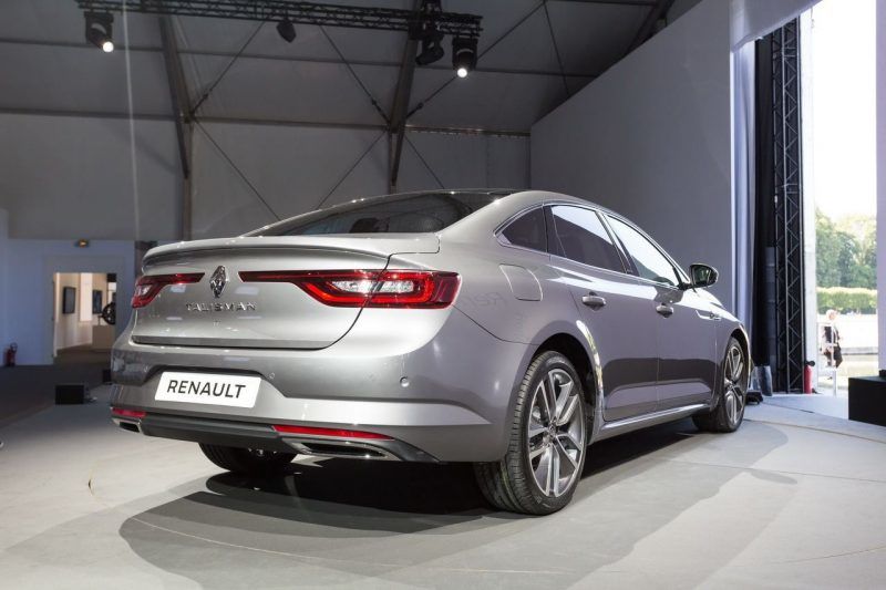 renault-talisman-back-2015