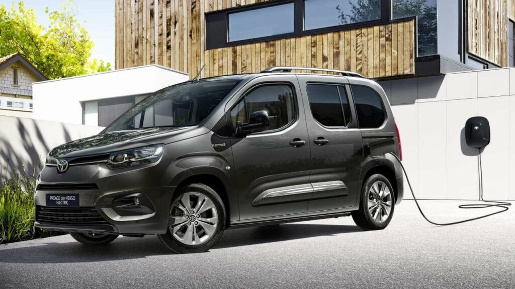 toyota-Proace-City-ev-air-conditioning-system