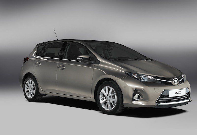 toyota-auris