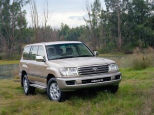 toyota-land-cruiser-100-2004