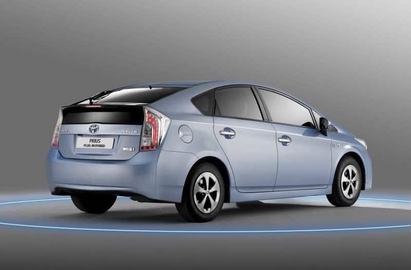toyota-prius-2012