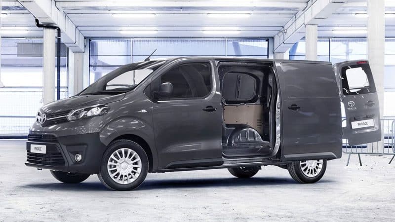 toyota-proace-2019-rear-axle-recall-scaled-1