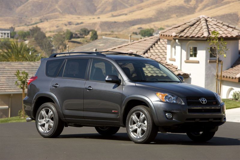 toyota-rav4-2010