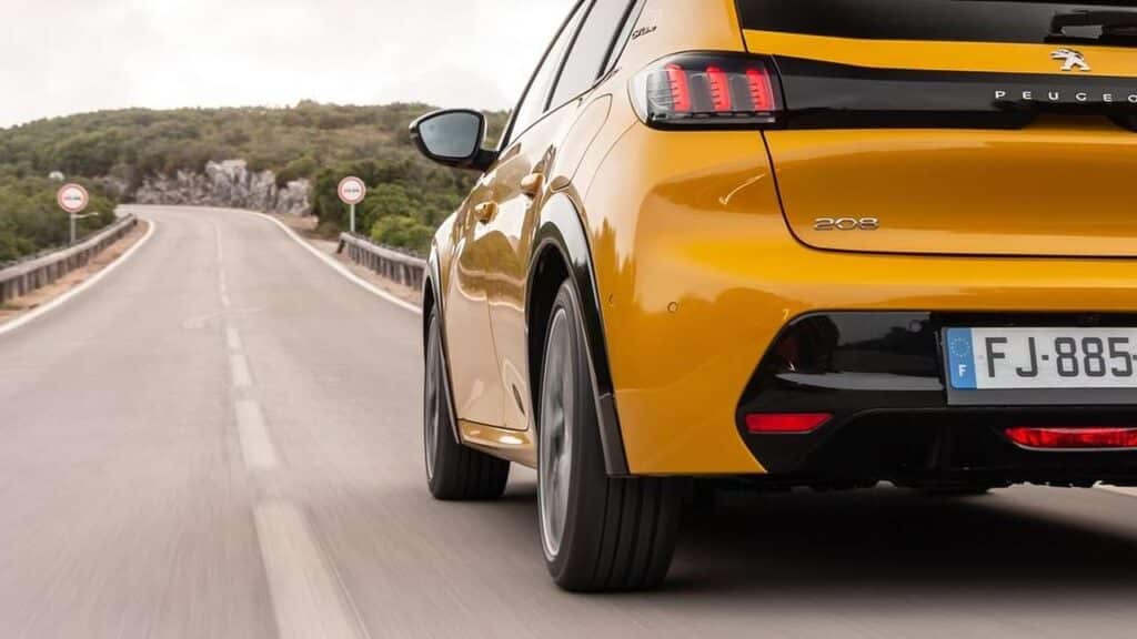 Peugeot-208-rear-axle