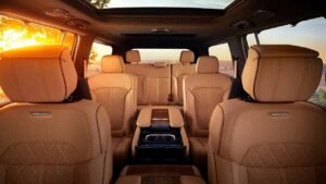 Jeep-Grand-Wagoneer-2023-seat-belt-buckle-kba