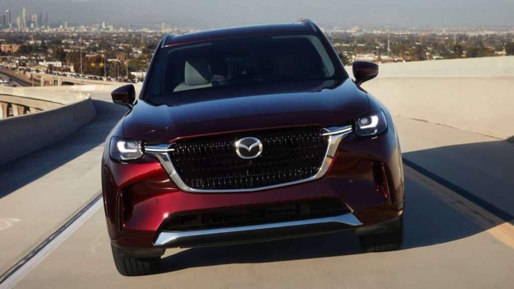 Mazda-CX-90-2023-steering-effort