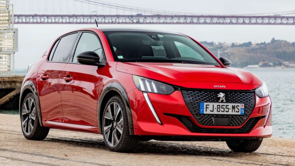 Peugeot-208-2024-clutch-fault