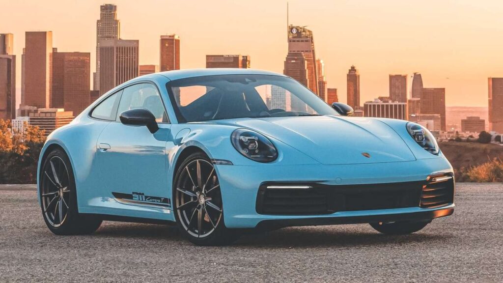 Porsche-911-2023-windows