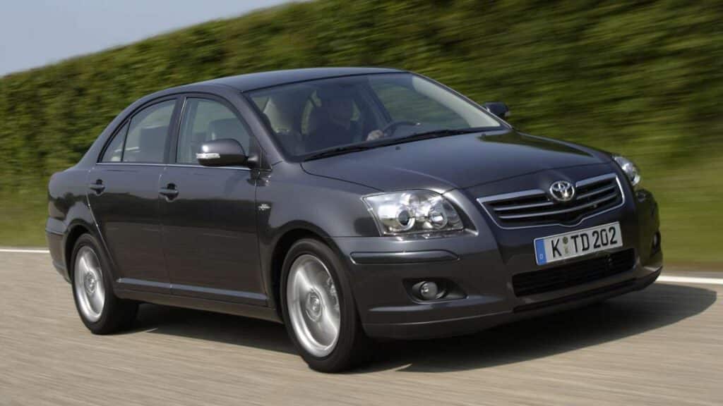 Toyota-Avensis-2007-driver-airbag-takata