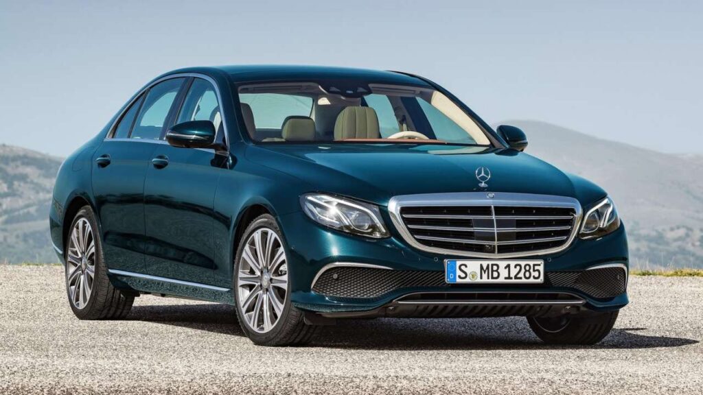 Mercedes-Benz-E-Class-2017-transmission-wiring-fire