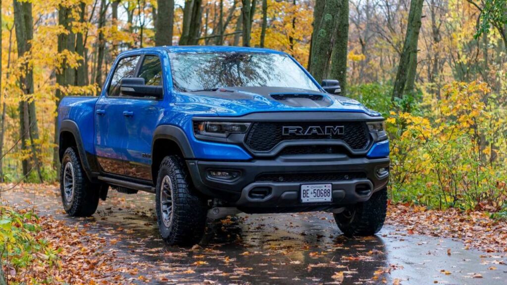 Dodge-RAM-2023-2024-steering-injury