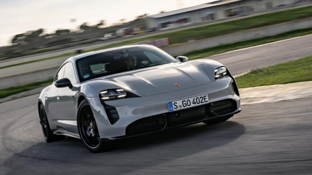 porsche-taycan-2024-seat-belts-injury