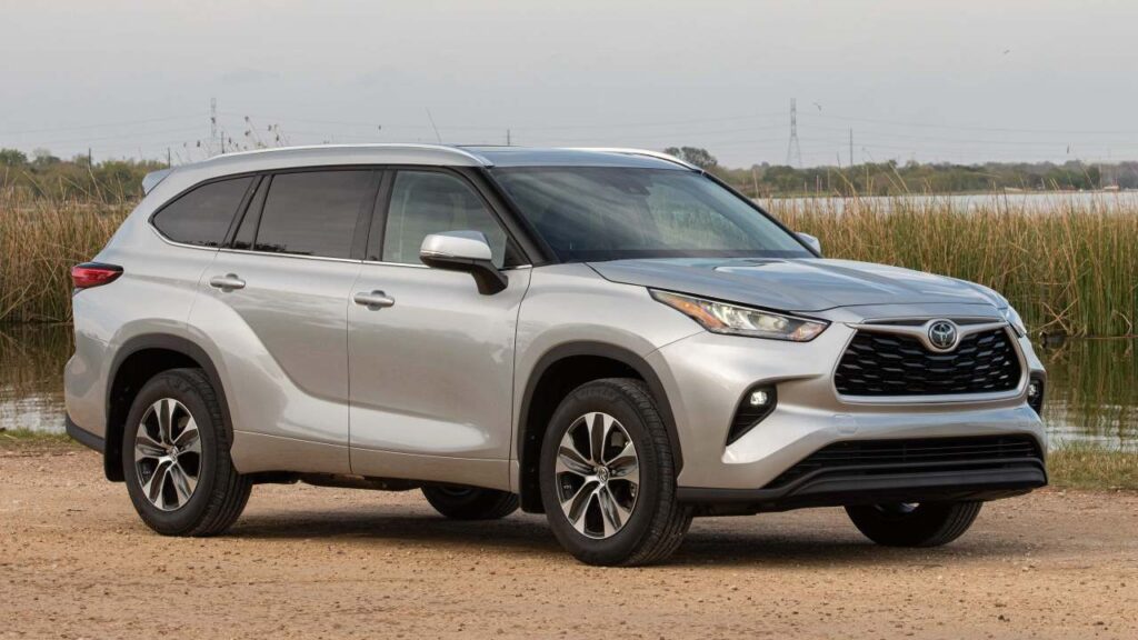 Toyota-Highlander-2019-2024-seats-injury