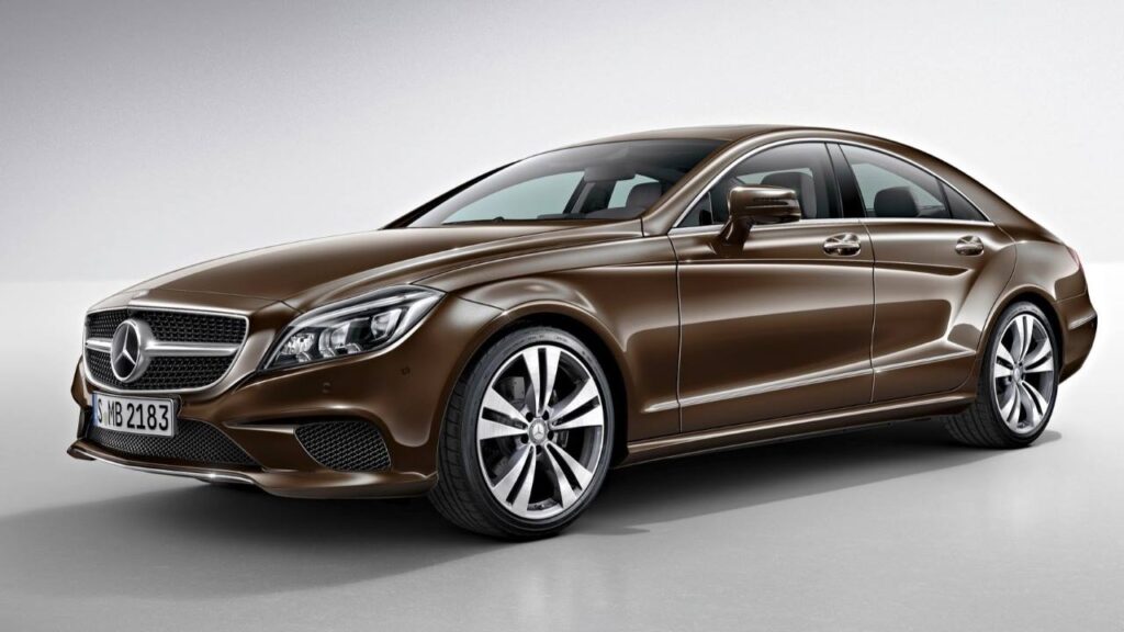 Mercedes-Benz-CLS-2010-2016-steering-accident