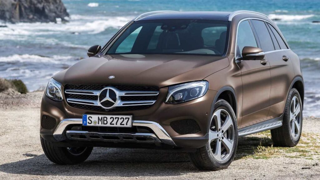 Mercedes-Benz-GLC-2010-2016-steering-accident