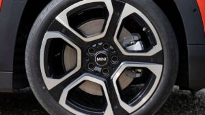 Mini-Aceman-brake-assist-kba