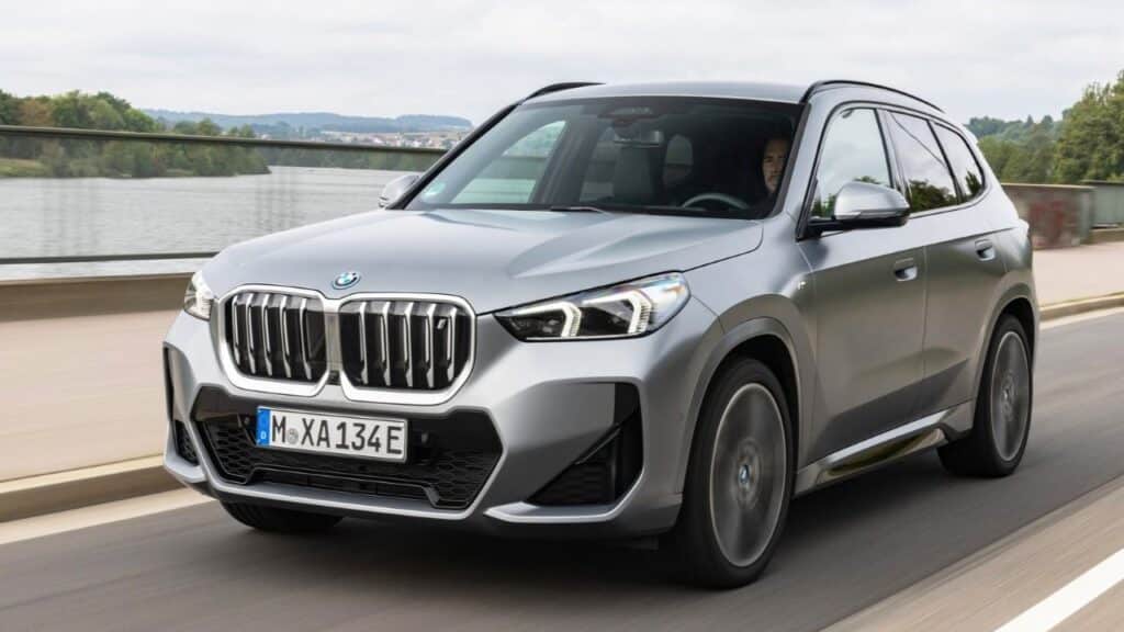 BMW-iX1-2022-2024-brakes-accident