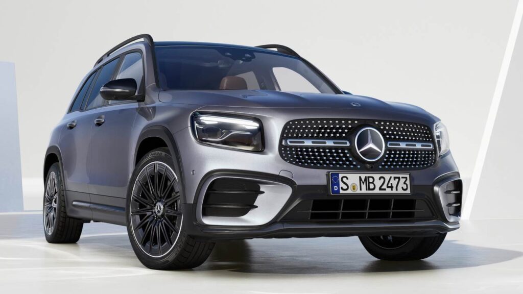 Mercedes-Benz-GLB-2024-tyres