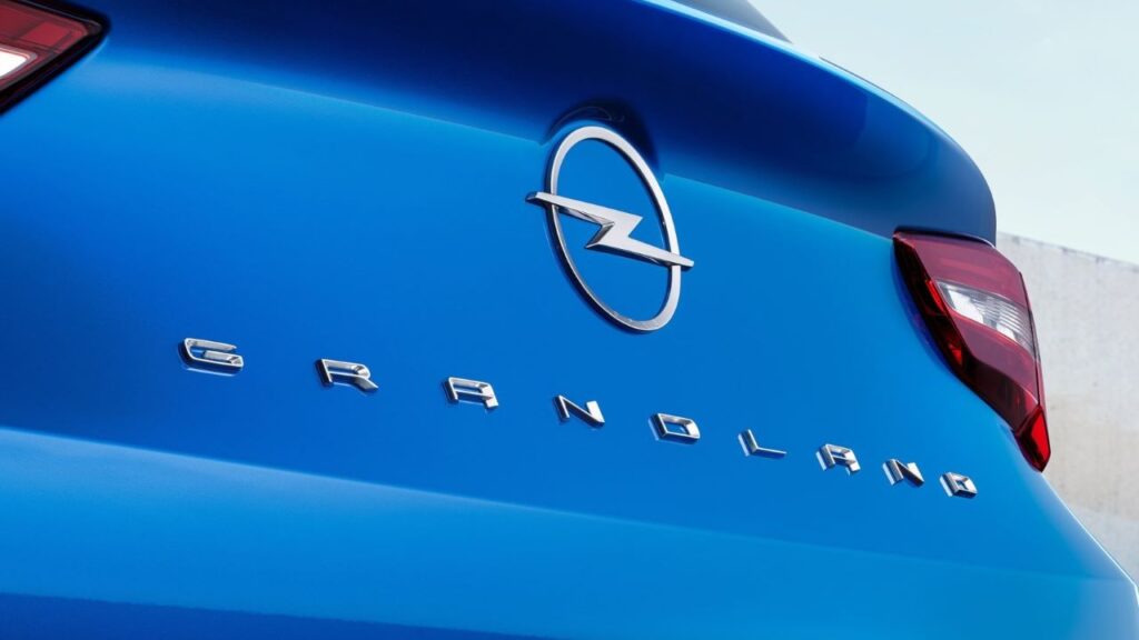 Opel-Grandland-2024-Steering-Control-Loss