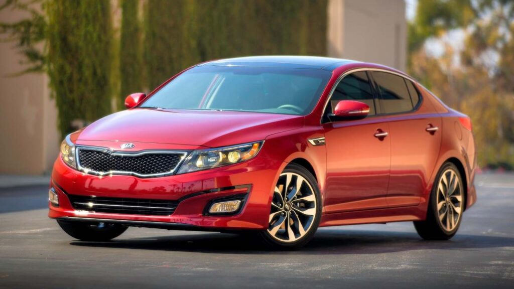 Kia-Optima-leak-brake-fluid-fire