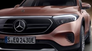 Mercedes-Benz-EQB-2021-2024-fire-risk-battery