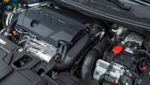 stellantis-engine-fuel-fire